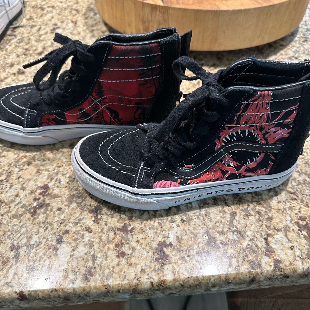 Stranger Things Vans